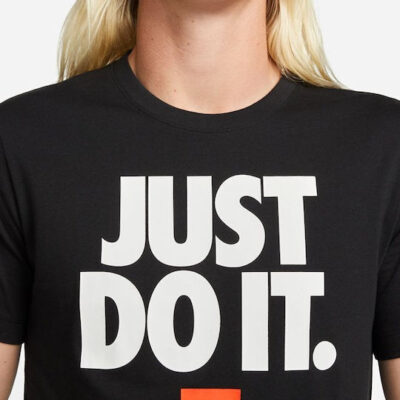 M NSW TEE FRAN JDI VERBIAGE - Image 3