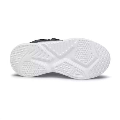 WILLINGTON V - Image 4