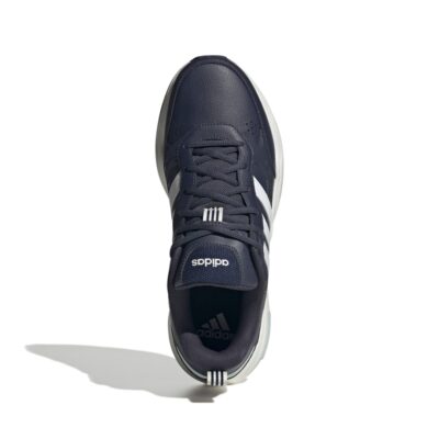 STRUTTER - Image 3