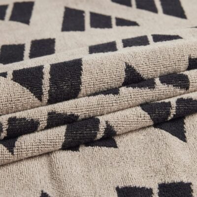 AOP TOWEL - Image 3