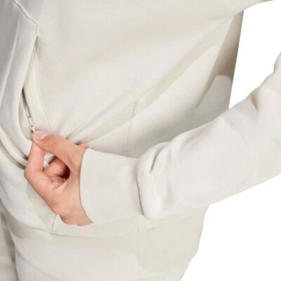 W SL FC HD - Image 5