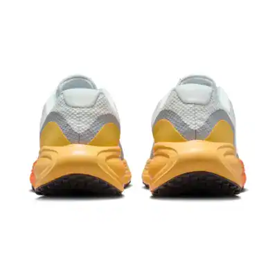 REVOLUTION 8 - Image 4