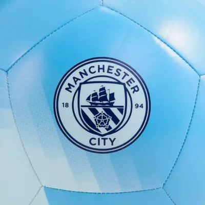 Manchester City Essentials - Image 3